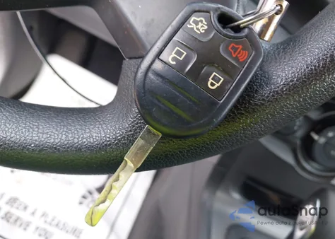 2019 Ford Fiesta S z USA, uszkodzony, nr VIN 3FADP4AJ2KM161970